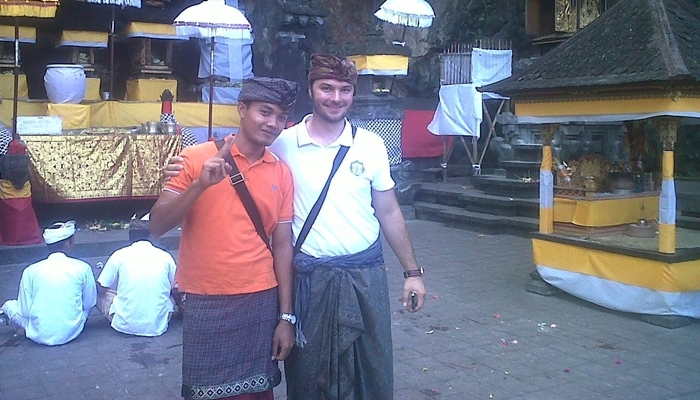 https://www.google.com/search?q=taxi+from+Nusa+Dua+to+Lovina+Beach&rlz
