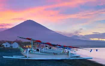 Distance from Bali Airport to Amed