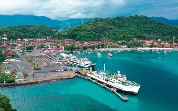 Taxi Services at Padang Bai Harbor