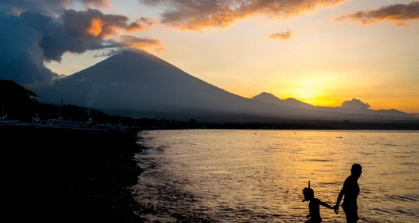 Taxi from Seminyak to Amed