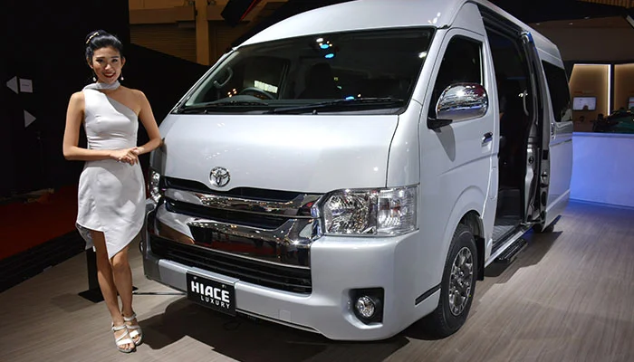 Toyota Hiace Rental in Ubud