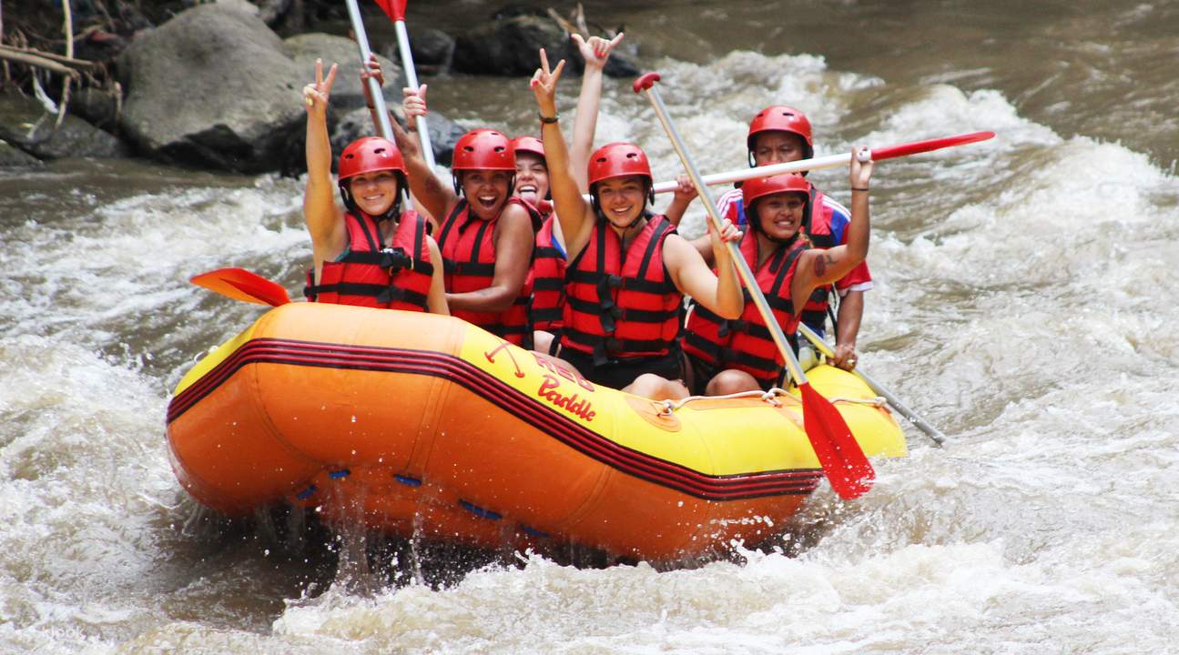 Perbedaan Rafting di Ayung Ubud dengan Telaga Waja Karangasem