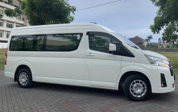 Sewa Mobil Hiace Premio di Bali