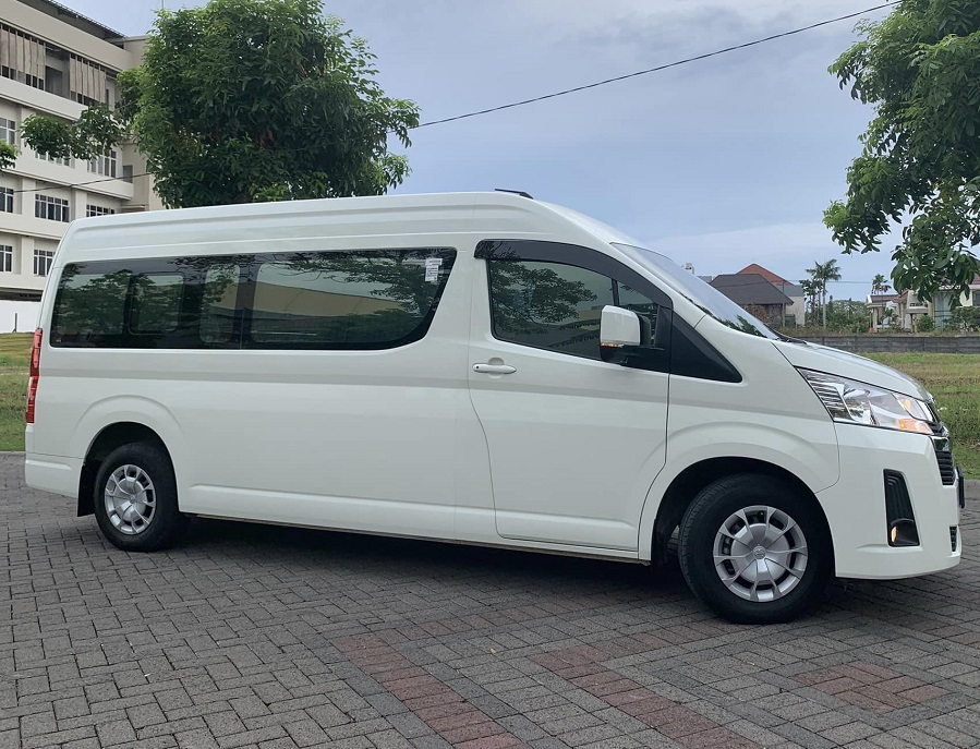Sewa Mobil Hiace Premio di Bali 