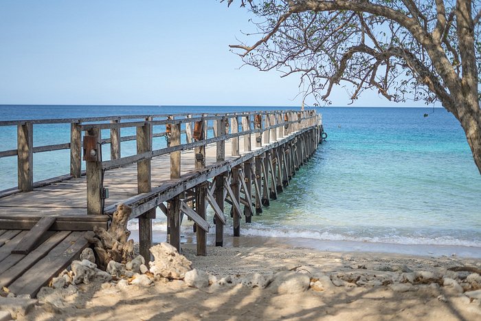 Pelabuhan Keberangkatan ke Pulau Menjanga